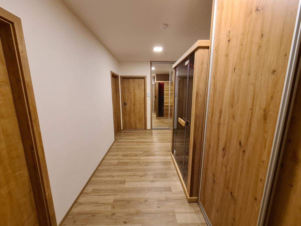 Apartman Utulno: Relax, Sauna A Vyberova Kava Horní Maršov Buitenkant foto